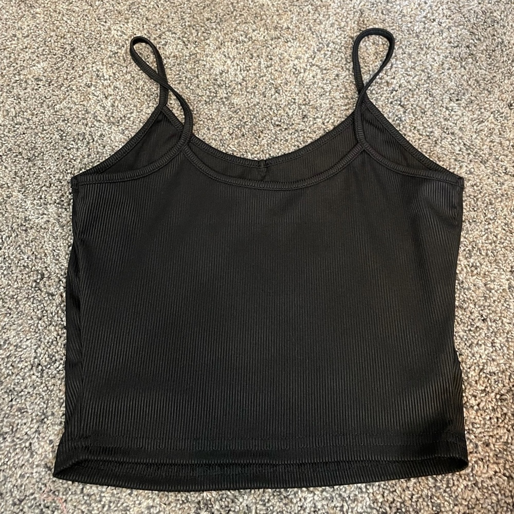 Black crop cami - Picture 2 of 2